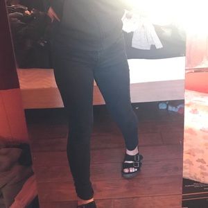 Black skinny jeans